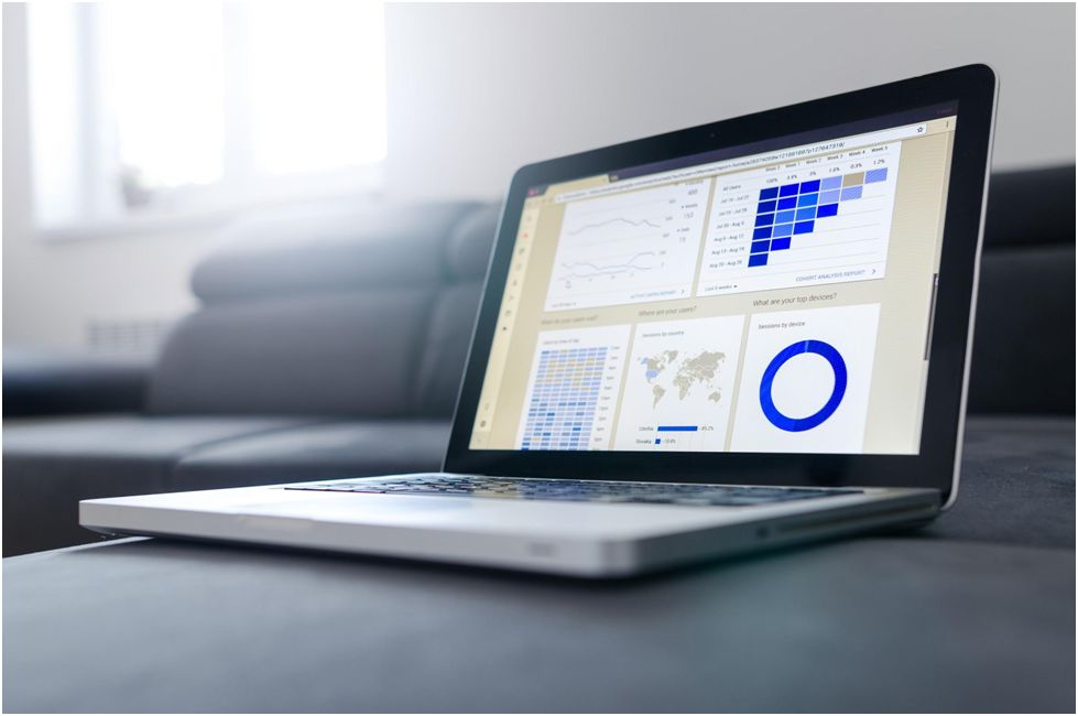 How to Select a Web Hosting Provider for Your Business Website Design